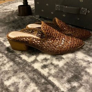 Chinese Laundry Mules